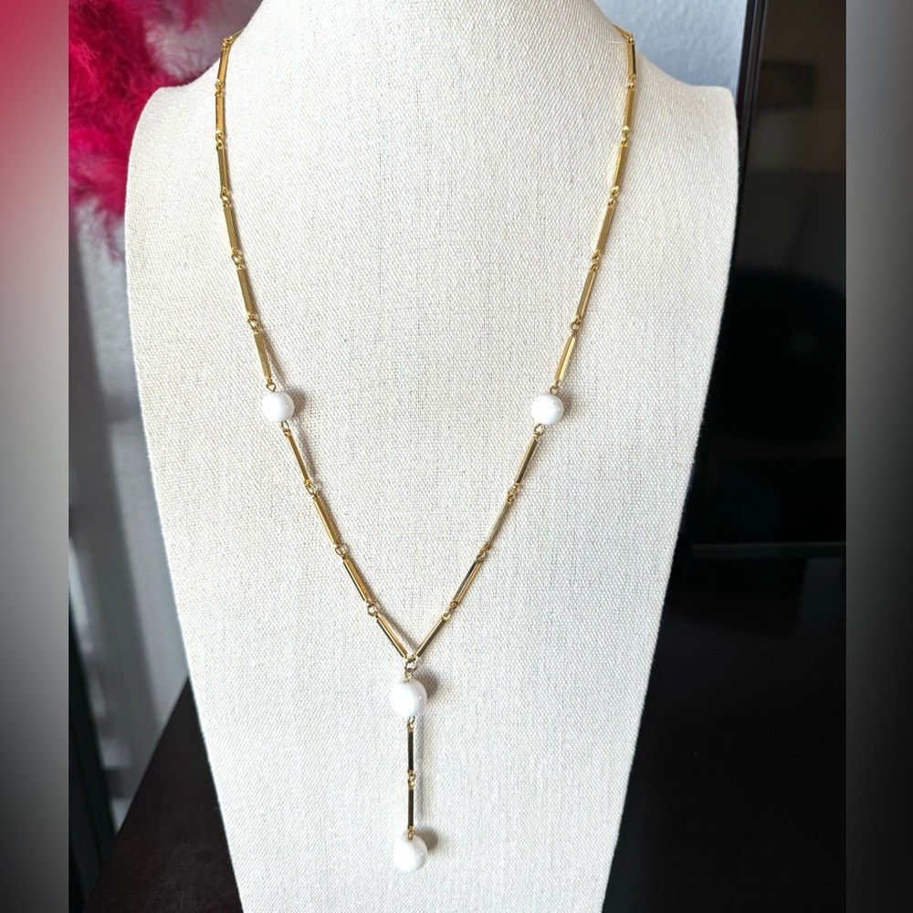 Vintage Gold and Pearl Y Necklace
